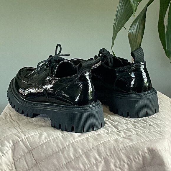 G.C. Shoes Platform Oxfords - Picture 2 of 6